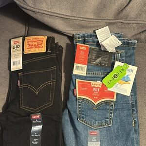 Levi's Classic Jeans in Black and Blue